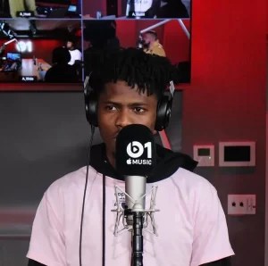 Kwesi-Arthur-Ashawo-Season-ft-Ground-Up-Chale-1.jpg